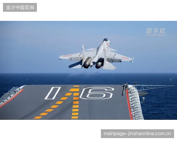 帆船赛风向突变，航线策略成为冠军分水岭
